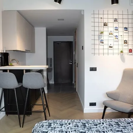 Estonian Design Flat Next To Old Town