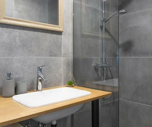 Estonian Design Flat Next To Old Town