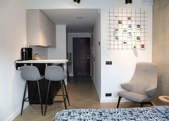 Estonian Design Flat Next To Old Town